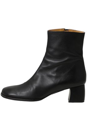 【カチム/KATIM】 TOYNBEE 5 スクエアトゥショートブーツ人気、トレンドファッション・服の通販 founy(ファニー) ファッション Fashion レディースファッション Fashion for Women ショート Short, Short Length バランス Balance, Style Balance フィット Fit, Slim Fit 人気 Popular, Best Seller |ID:prp329100004650956