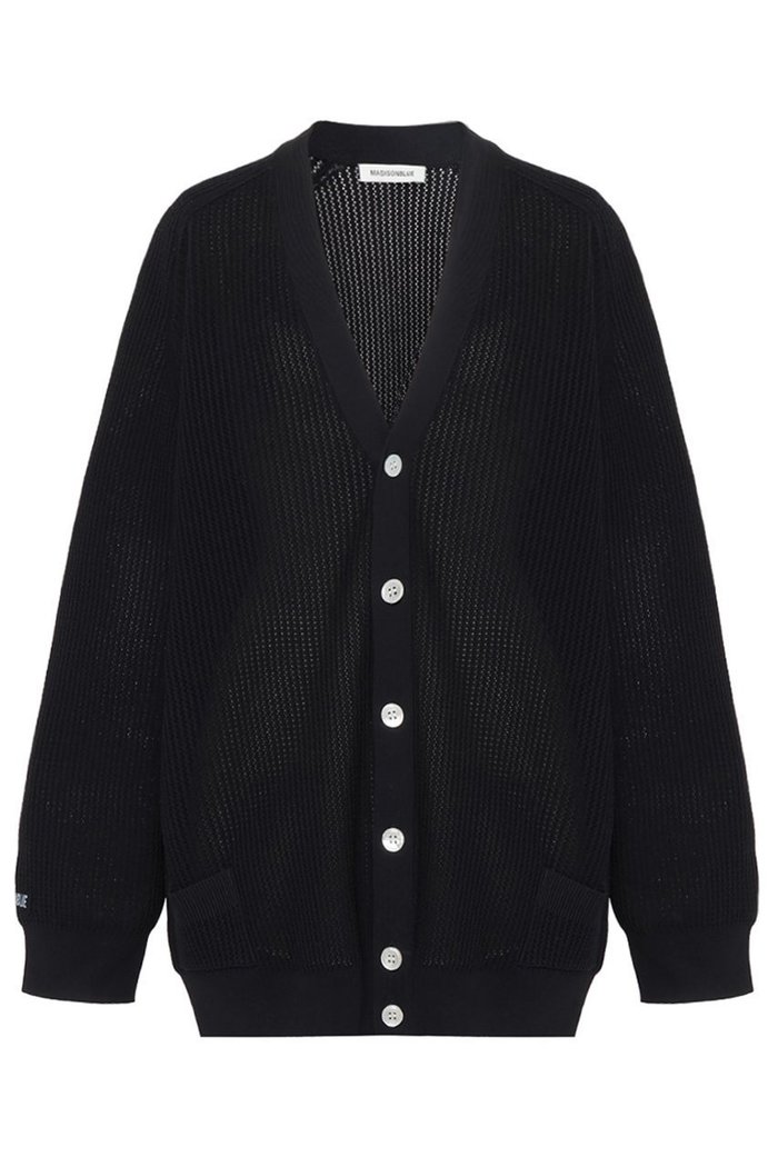 【マディソンブルー/MADISONBLUE】のBIG KNIT V CD MESH メッシュニットVカーディガン インテリア・キッズ・メンズ・レディースファッション・服の通販 founy(ファニー) https://founy.com/ ファッション Fashion レディースファッション Fashion for Women トップス・カットソー Cut & Sew Tops ニット Knit Tops & Sweaters カーディガン・羽織り Layered Style Cardigans 2025年 2025 2025-2026秋冬・A/W Autumn/Winter 2025–26 AW25–26 カーディガン Cardigan, Knitwear スポーツ Sports, Activewear スポーティ Sporty, Casual Athletic メッシュ Mesh, Net Fabric エレガント 上品 Elegant 夏 Summer 春 Spring S/S・春夏 SS, Spring/Summer, Warm Season A/W・秋冬 Autumn/Winter 軽量 Lightweight, Ultra Light 透かし Cut-Out, Lacework |ID: prp329100004651017 ipo3291000000033602902