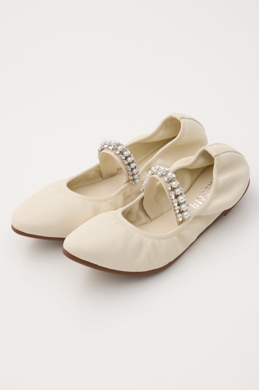 【スタッカート/STACCATO】のビジューベルトライトバレエシューズ インテリア・キッズ・メンズ・レディースファッション・服の通販 founy(ファニー) 　ファッション　Fashion　レディースファッション　Fashion for Women　ベルト&ウエストマーク　Belts & Waist Accessories　エレガント 上品　Elegant　シューズ　Shoes, Footwear　ストーン　Stone, Gem-Like　バレエ　Ballet, Ballet Style　フラット　Flat, Flat Shoes　ホワイト|ID: prp329100004651044 ipo3291000000033790892
