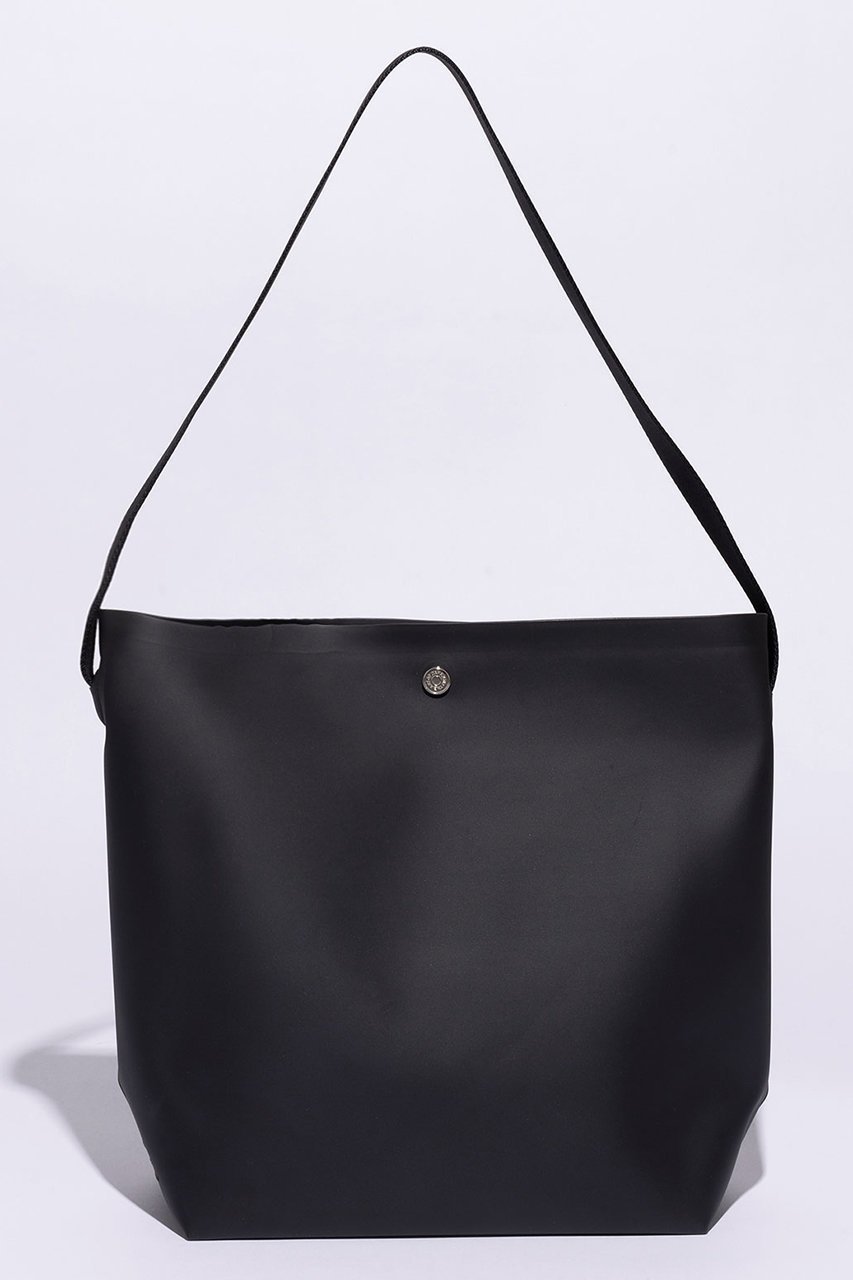 【ジ アートオブキャリング/THE ART OF CARRYING】のPAPER F ショルダーバッグ インテリア・キッズ・メンズ・レディースファッション・服の通販 founy(ファニー) 　ファッション　Fashion　レディースファッション　Fashion for Women　バッグ　Bags　なめらか　Smooth, Silky Texture　フォルム　Silhouette, Form　軽量　Lightweight, Ultra Light　ブラック|ID: prp329100004651908 ipo3291000000036885331