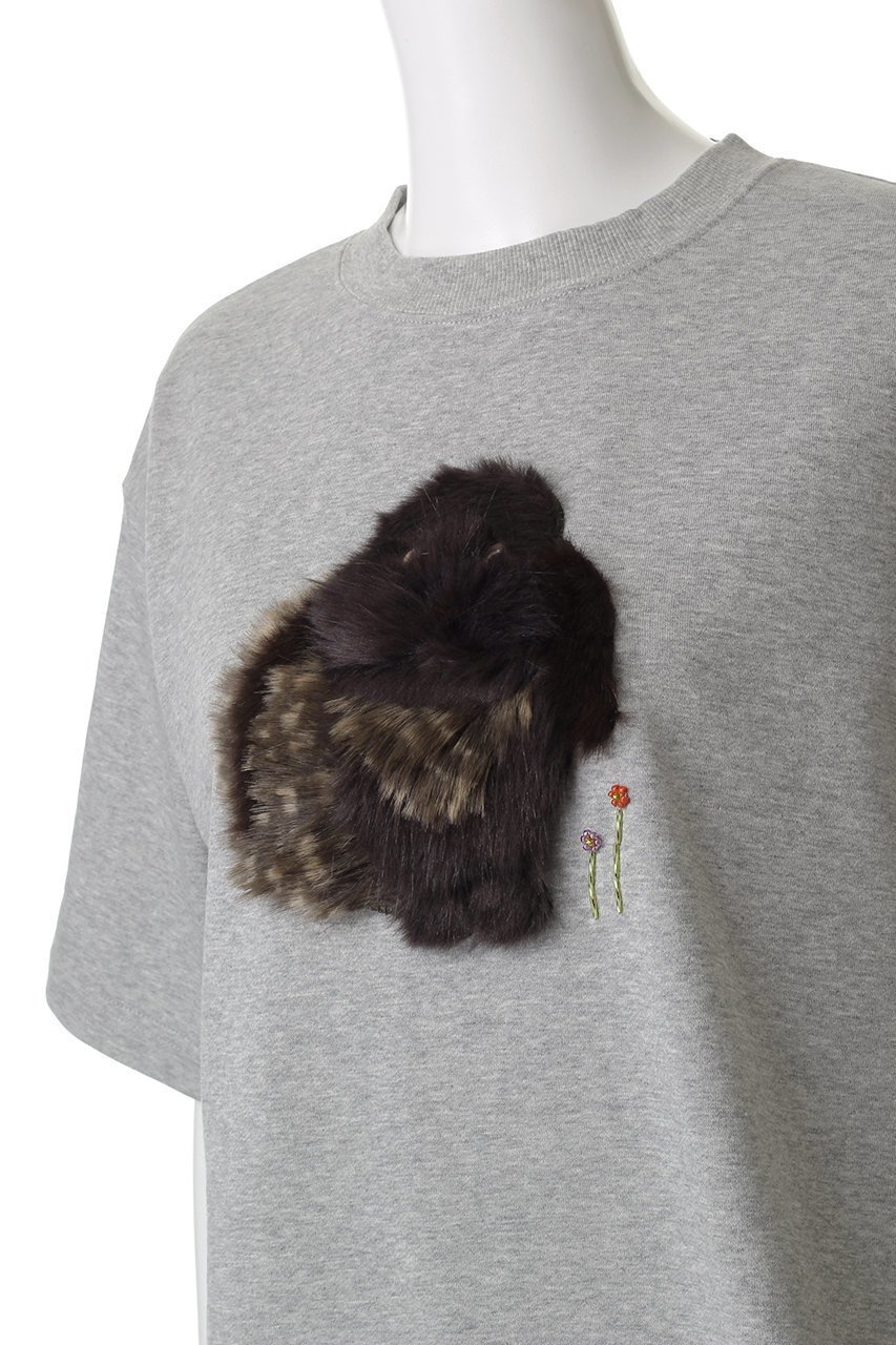 【ミュベール/MUVEIL】のウサギTシャツ 人気、トレンドファッション・服の通販 founy(ファニー) 　ファッション　Fashion　レディースファッション　Fashion for Women　トップス・カットソー　Cut & Sew Tops　シャツ・ブラウス・オフィスカジュアル　Elegant Blouses & Button-Ups　ロングTシャツ・Tシャツ　Longline T-Shirts & Tees　カットソー・ベーシックTシャツ　Cut-and-Sewn Tops / Stretch Tees & Basics　2025年　2025　2025-2026秋冬・A/W　Autumn/Winter 2025–26 AW25–26　コレクション　Collection, Seasonal Line　コンパクト　Compact, Small Size　ショート　Short, Short Length　スリーブ　Sleeve, Long Sleeve / Short Sleeve　モチーフ　Motif, Design Theme　A/W・秋冬　Autumn/Winter　other-5|ID: prp329100004651940 ipo3291000000033615241