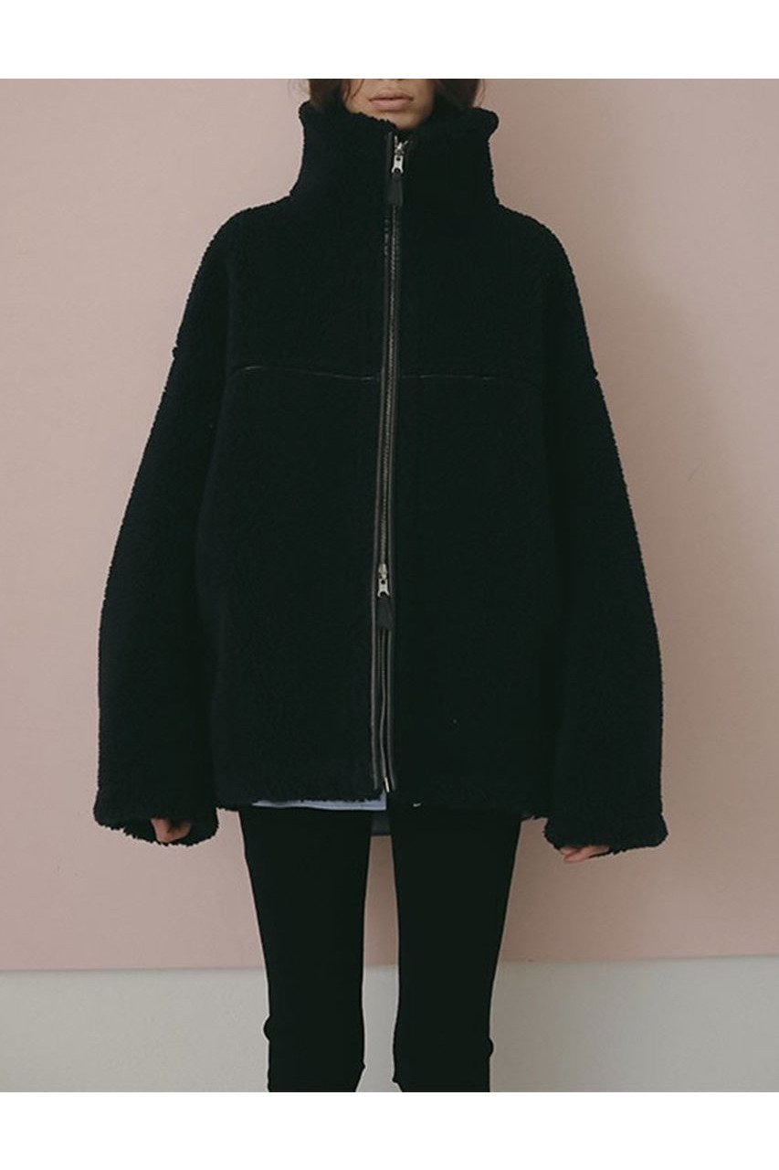 【エトレトウキョウ/ETRE TOKYO】のリバーシブルボアブルゾン 人気、トレンドファッション・服の通販 founy(ファニー) 　ファッション　Fashion　レディースファッション　Fashion for Women　アウター　Coat / Outerwear Collection　レディースジャケット・軽アウター　Jackets　ブルゾンジャケット・スポーティアウター　Blouson Jackets　2025年　2025　2025-2026秋冬・A/W　Autumn/Winter 2025–26 AW25–26　なめらか　Smooth, Silky Texture　ショルダー　Shoulder, Shoulder Strap　ジャケット　Jacket, Outerwear　スタンド　Stand Collar, Upright Stand　ドロップ　Drop Shoulder, Dropped Style　ブルゾン　Blouson, Bomber Jacket　リバーシブル　Reversible, Two-Sided　A/W・秋冬　Autumn/Winter　other-2|ID: prp329100004651972 ipo3291000000033615458