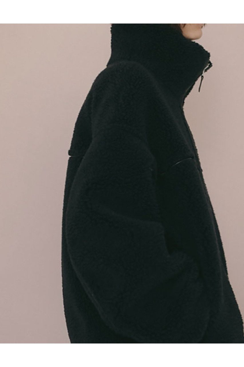 【エトレトウキョウ/ETRE TOKYO】のリバーシブルボアブルゾン 人気、トレンドファッション・服の通販 founy(ファニー) 　ファッション　Fashion　レディースファッション　Fashion for Women　アウター　Coat / Outerwear Collection　レディースジャケット・軽アウター　Jackets　ブルゾンジャケット・スポーティアウター　Blouson Jackets　2025年　2025　2025-2026秋冬・A/W　Autumn/Winter 2025–26 AW25–26　なめらか　Smooth, Silky Texture　ショルダー　Shoulder, Shoulder Strap　ジャケット　Jacket, Outerwear　スタンド　Stand Collar, Upright Stand　ドロップ　Drop Shoulder, Dropped Style　ブルゾン　Blouson, Bomber Jacket　リバーシブル　Reversible, Two-Sided　A/W・秋冬　Autumn/Winter　other-4|ID: prp329100004651972 ipo3291000000033615460