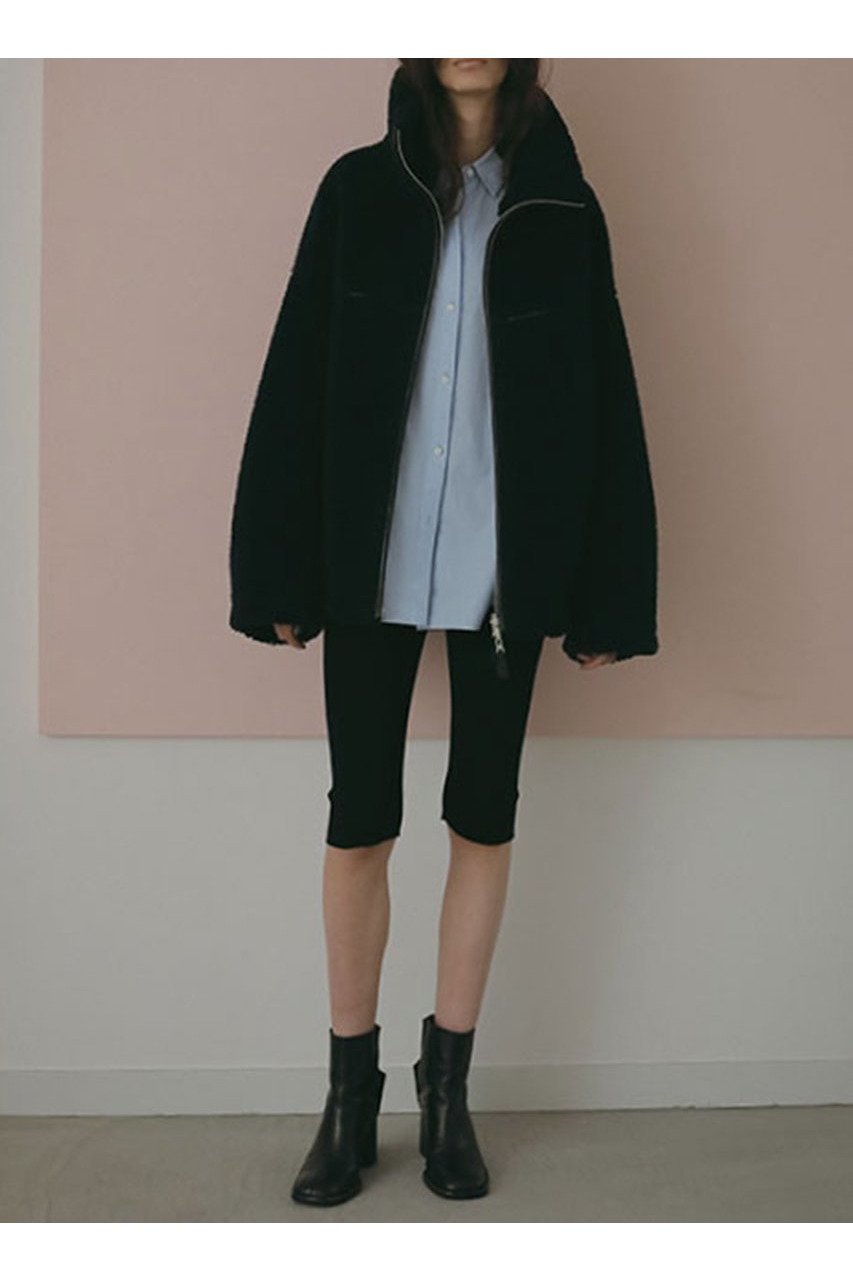 【エトレトウキョウ/ETRE TOKYO】のリバーシブルボアブルゾン 人気、トレンドファッション・服の通販 founy(ファニー) 　ファッション　Fashion　レディースファッション　Fashion for Women　アウター　Coat / Outerwear Collection　レディースジャケット・軽アウター　Jackets　ブルゾンジャケット・スポーティアウター　Blouson Jackets　2025年　2025　2025-2026秋冬・A/W　Autumn/Winter 2025–26 AW25–26　なめらか　Smooth, Silky Texture　ショルダー　Shoulder, Shoulder Strap　ジャケット　Jacket, Outerwear　スタンド　Stand Collar, Upright Stand　ドロップ　Drop Shoulder, Dropped Style　ブルゾン　Blouson, Bomber Jacket　リバーシブル　Reversible, Two-Sided　A/W・秋冬　Autumn/Winter　other-5|ID: prp329100004651972 ipo3291000000033615462