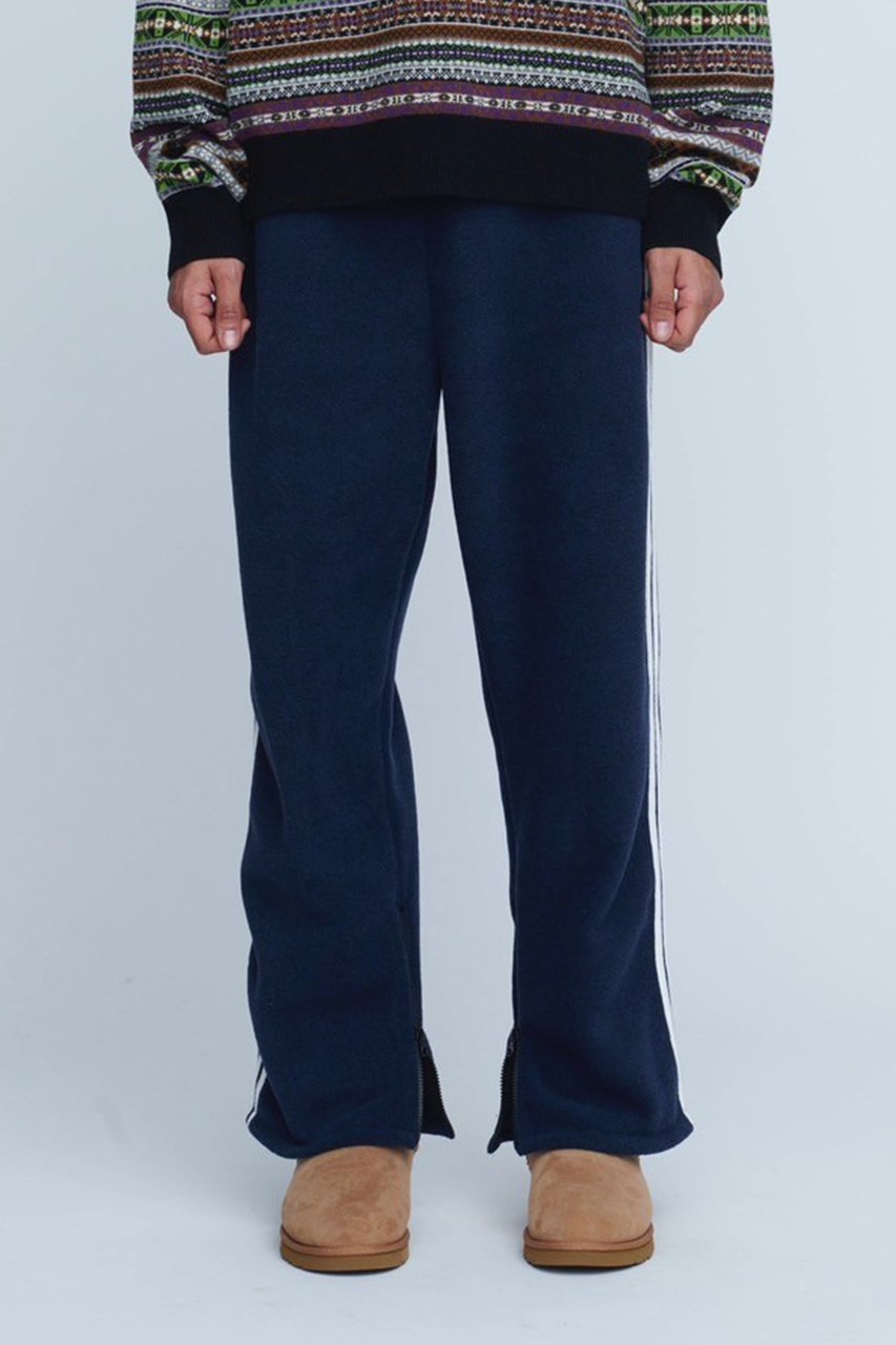 【アンスクリア/INSCRIRE】のFleece ルーズ フィット トラック パンツ 人気、トレンドファッション・服の通販 founy(ファニー) 　ファッション　Fashion　レディースファッション　Fashion for Women　パンツ　Pants & Trousers　2025年　2025　2025-2026秋冬・A/W　Autumn/Winter 2025–26 AW25–26　スニーカー　Sneakers, Trainers　フィット　Fit, Slim Fit　リラックス　Relax, Relaxed Fit　ルーズ　Loose, Oversized　エレガント 上品　Elegant　A/W・秋冬　Autumn/Winter　other-8|ID: prp329100004651984 ipo3291000000033615580