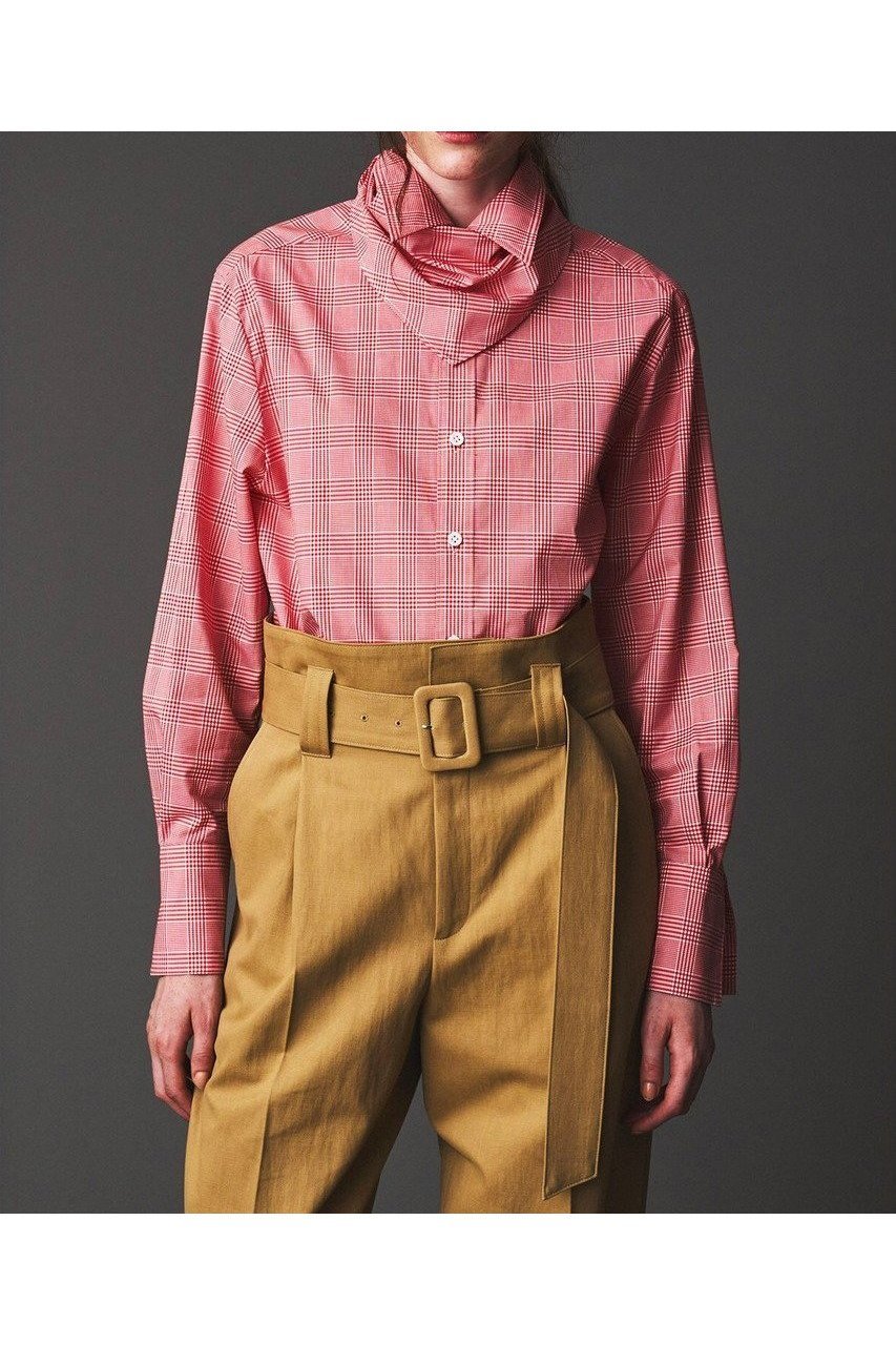 【オブリオ/AUBRIOT】のコットンブロードシャツ インテリア・キッズ・メンズ・レディースファッション・服の通販 founy(ファニー) 　ファッション　Fashion　レディースファッション　Fashion for Women　トップス・カットソー　Cut & Sew Tops　シャツ・ブラウス・オフィスカジュアル　Elegant Blouses & Button-Ups　2025年　2025　2025-2026秋冬・A/W　Autumn/Winter 2025–26 AW25–26　クラシック　Classic, Timeless Style　スカーフ　Scarf, Neckwear　スリーブ　Sleeve, Long Sleeve / Short Sleeve　トライアングル　Triangle, Triangular Shape　フィット　Fit, Slim Fit　ブロード　Broadcloth, Fine Cotton　モダン　Modern, Contemporary　ロング　Long, Long-Length　A/W・秋冬　Autumn/Winter　レッド|ID: prp329100004652057 ipo3291000000033616207