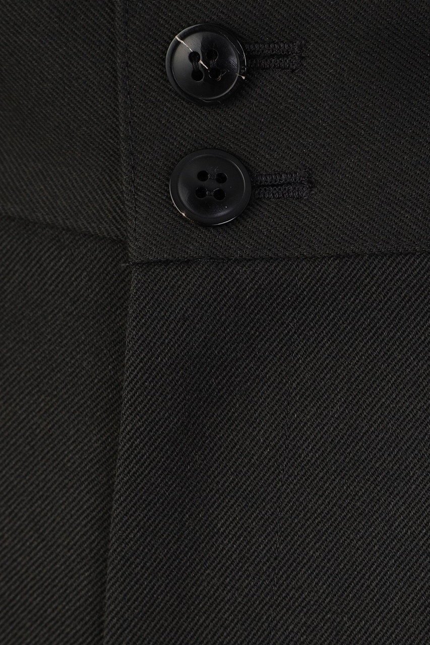【オブリオ/AUBRIOT】のウールギャバ ハーフパンツ 人気、トレンドファッション・服の通販 founy(ファニー) 　ファッション　Fashion　レディースファッション　Fashion for Women　パンツ　Pants & Trousers　ショートパンツ・ハーフパンツ　High-Waisted & Relaxed Shorts　2025年　2025　2025-2026秋冬・A/W　Autumn/Winter 2025–26 AW25–26　ショート　Short, Short Length　シンプル　Simple, Minimal　スリット　Slit, Slit Detail　ハーフ　Half, Half-Length　フィット　Fit, Slim Fit　フォルム　Silhouette, Form　リラックス　Relax, Relaxed Fit　A/W・秋冬　Autumn/Winter　other-8|ID: prp329100004652068 ipo3291000000033616312