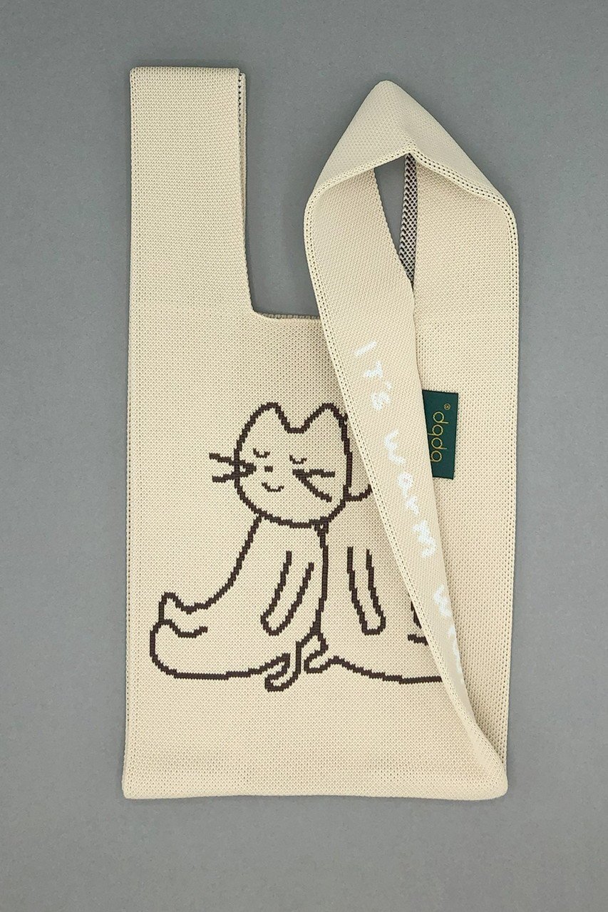 【ビーピービーピー/bpbp】の【UNISEX】【江夏潤一】ニット ミニマルシェバッグ 人気、トレンドファッション・服の通販 founy(ファニー) 　ファッション　Fashion　レディースファッション　Fashion for Women　トップス・カットソー　Cut & Sew Tops　ニット　Knit Tops & Sweaters　イラスト　Illustration　スマート　Smart, Elegant　財布　Wallet, Purse　ダブル　Double, Double-Breasted　フェイス　Face, Facial Design　ユニセックス　Unisex, Genderless　おすすめ　Recommended / Our Picks　夏　Summer　ギフト プレゼント　Gift / Present　other-3|ID: prp329100004653133 ipo3291000000035378443