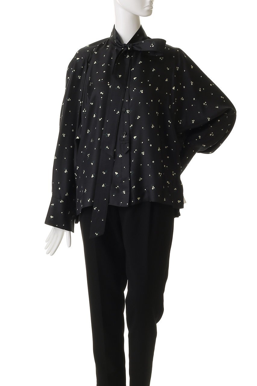 【エブール/ebure】のシルクスモールフラワー ボウタイブラウス 人気、トレンドファッション・服の通販 founy(ファニー) 　ファッション　Fashion　レディースファッション　Fashion for Women　トップス・カットソー　Cut & Sew Tops　シャツ・ブラウス・オフィスカジュアル　Elegant Blouses & Button-Ups　おすすめ　Recommended / Our Picks　インナー　Innerwear　シルク　Silk, 100% Silk　スリーブ　Sleeve, Long Sleeve / Short Sleeve　タートル　Turtleneck, Turtle Collar　モダン　Modern, Contemporary　ロング　Long, Long-Length　エレガント 上品　Elegant　other-2|ID: prp329100004653163 ipo3291000000036214050