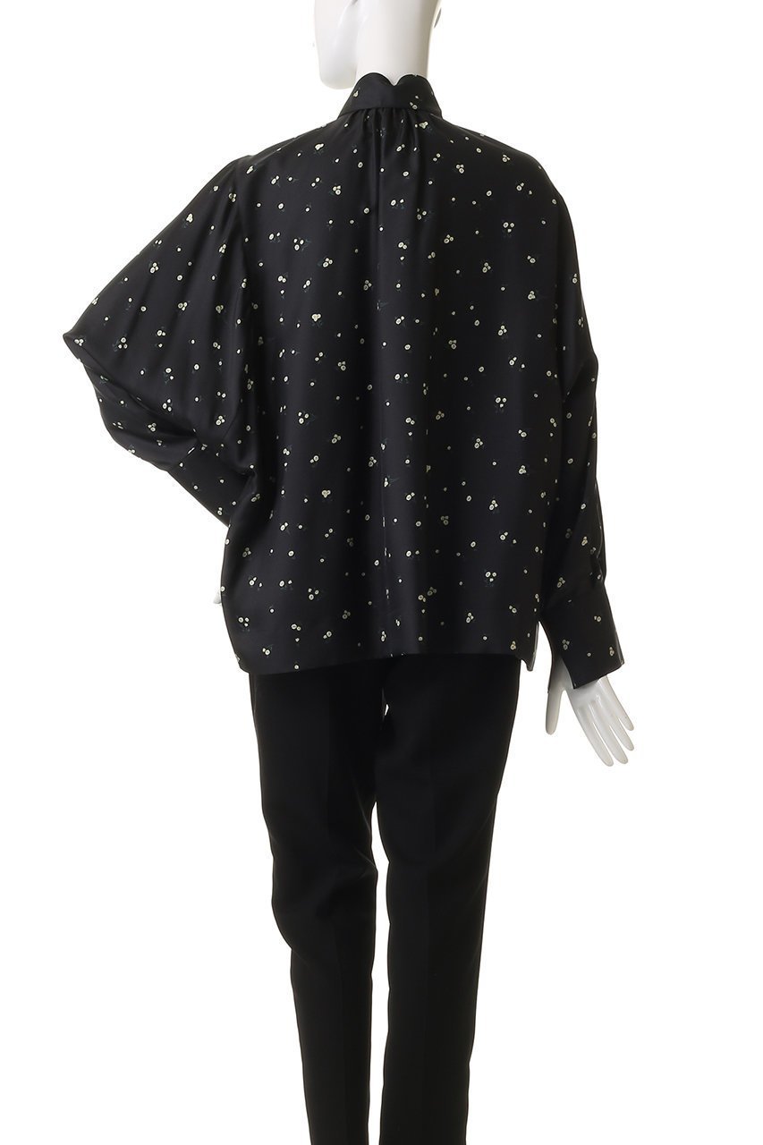 【エブール/ebure】のシルクスモールフラワー ボウタイブラウス 人気、トレンドファッション・服の通販 founy(ファニー) 　ファッション　Fashion　レディースファッション　Fashion for Women　トップス・カットソー　Cut & Sew Tops　シャツ・ブラウス・オフィスカジュアル　Elegant Blouses & Button-Ups　おすすめ　Recommended / Our Picks　インナー　Innerwear　シルク　Silk, 100% Silk　スリーブ　Sleeve, Long Sleeve / Short Sleeve　タートル　Turtleneck, Turtle Collar　モダン　Modern, Contemporary　ロング　Long, Long-Length　エレガント 上品　Elegant　other-4|ID: prp329100004653163 ipo3291000000036214052