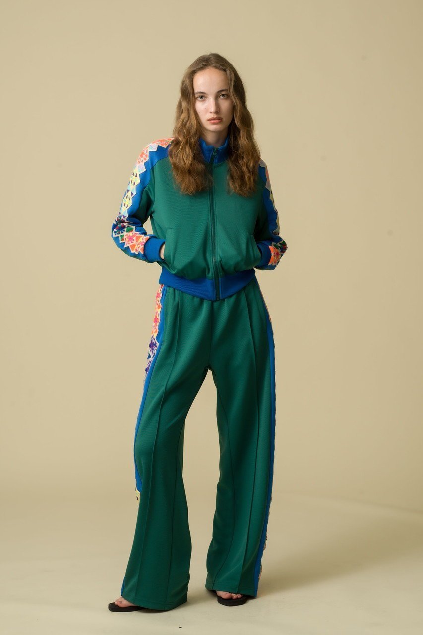 【マザー/MOTHER】のTHE FALSE START トラックジャケット (THR) 人気、トレンドファッション・服の通販 founy(ファニー) 　ファッション　Fashion　レディースファッション　Fashion for Women　アウター　Coat / Outerwear Collection　レディースジャケット・軽アウター　Jackets　ブルゾンジャケット・スポーティアウター　Blouson Jackets　コンパクト　Compact, Small Size　ジャケット　Jacket, Outerwear　スポーティ　Sporty, Casual Athletic　スリーブ　Sleeve, Long Sleeve / Short Sleeve　フェミニン　Feminine, Girly　ブルゾン　Blouson, Bomber Jacket　ミックス　Mix, Mixed Style　モチーフ　Motif, Design Theme　other-8|ID: prp329100004653169 ipo3291000000035967600