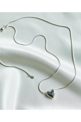 【ウィムガゼット/Whim Gazette】 【Hoaw.】Heart ネックレス人気、トレンドファッション・服の通販 founy(ファニー) ファッション Fashion レディースファッション Fashion for Women ジュエリー Jewelry ネックレス Necklaces & Pendants シルバー Silver, Metallic Silver シンプル Simple, Minimal スタンダード Standard, Basic ネックレス Necklace, Pendant Necklace フォルム Silhouette, Form モチーフ Motif, Design Theme エレガント 上品 Elegant |ID:prp329100004653208