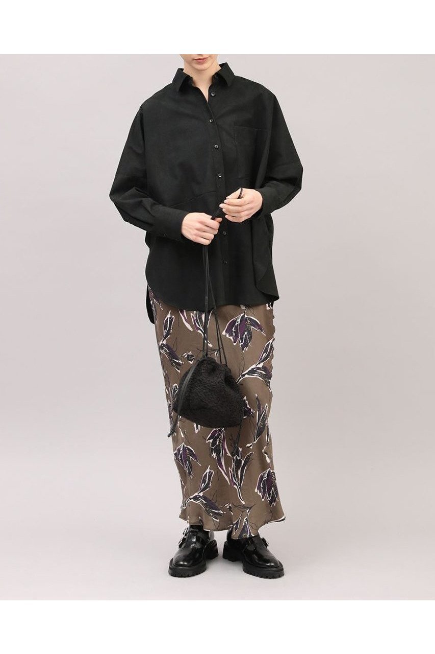 【サクラ/SACRA】のプレミアムシンセティックスエードシャツ 人気、トレンドファッション・服の通販 founy(ファニー) 　ファッション　Fashion　レディースファッション　Fashion for Women　トップス・カットソー　Cut & Sew Tops　シャツ・ブラウス・オフィスカジュアル　Elegant Blouses & Button-Ups　2025年　2025　2025-2026秋冬・A/W　Autumn/Winter 2025–26 AW25–26　なめらか　Smooth, Silky Texture　ショルダー　Shoulder, Shoulder Strap　スリーブ　Sleeve, Long Sleeve / Short Sleeve　ドロップ　Drop Shoulder, Dropped Style　ロング　Long, Long-Length　A/W・秋冬　Autumn/Winter　other-6|ID: prp329100004653951 ipo3291000000033639628