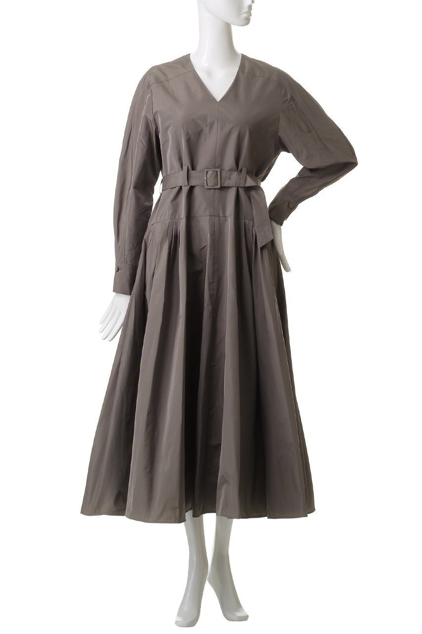 【オブリオ/AUBRIOT】のメモリータフタ ワンピース 人気、トレンドファッション・服の通販 founy(ファニー) 　ファッション　Fashion　レディースファッション　Fashion for Women　ワンピース　Dresses　チュニック　Tunic Tops & Dresses　イタリア　Italy　エレガント 上品　Elegant　クラシカル　Classical, Vintage-Inspired　シルク　Silk, 100% Silk　タフタ　Taffeta, Structured Fabric　チュニック　Tunic, Long Top　ドレス　Dress, One-Piece　フィット　Fit, Slim Fit　フェミニン　Feminine, Girly　フォルム　Silhouette, Form　フレア　Flare, Flared　ロング　Long, Long-Length　other-2|ID: prp329100004655039 ipo3291000000036013577