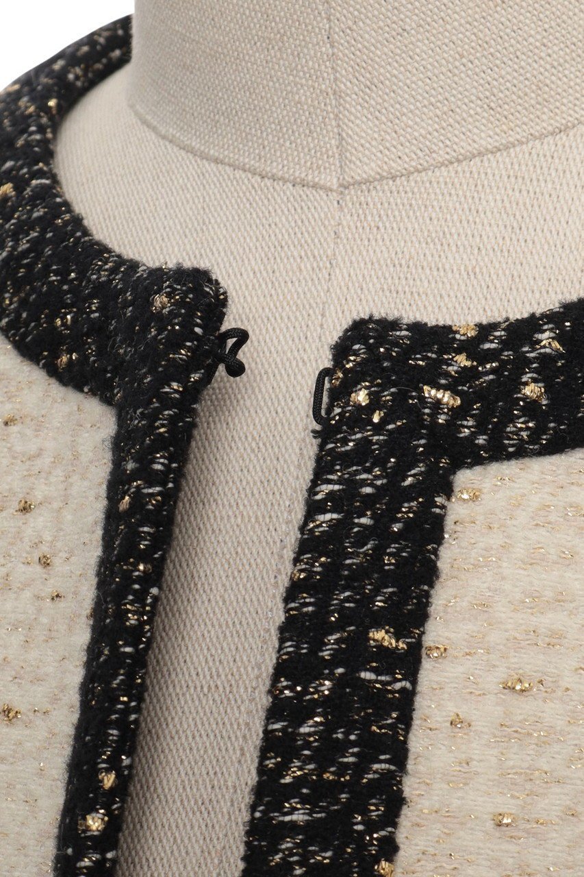 【オブリオ/AUBRIOT】のラメジャカードジャケット 人気、トレンドファッション・服の通販 founy(ファニー) 　ファッション　Fashion　レディースファッション　Fashion for Women　アウター　Coat / Outerwear Collection　レディースジャケット・軽アウター　Jackets　2025年　2025　2025-2026秋冬・A/W　Autumn/Winter 2025–26 AW25–26　オケージョン　Occasion Wear　クラシカル　Classical, Vintage-Inspired　ジャカード／ジャガード　Jacquard, Woven Pattern　ジャケット　Jacket, Outerwear　ツイード　Twill, Twill Weave　フリンジ　Fringe, Tassel　ラグジュアリー　Luxury, Elegant　エレガント 上品　Elegant　ビジネス 仕事 通勤　Business / Work / Commuting　A/W・秋冬　Autumn/Winter　other-8|ID: prp329100004655040 ipo3291000000033662225