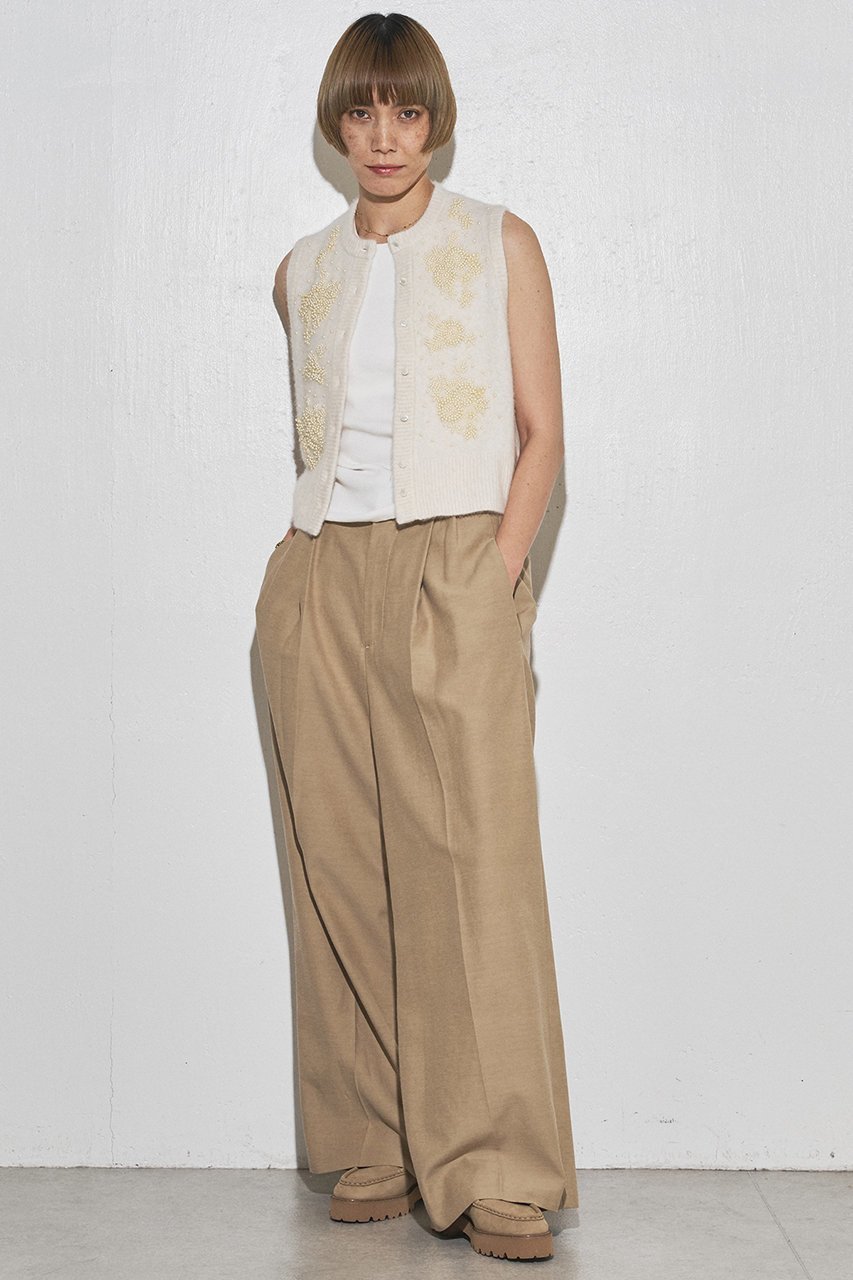 【ウィムガゼット/Whim Gazette】の【GEMINI】ビーズニットジレ 人気、トレンドファッション・服の通販 founy(ファニー) 　ファッション　Fashion　レディースファッション　Fashion for Women　アウター　Coat / Outerwear Collection　レディースジャケット・軽アウター　Jackets　コンパクト　Compact, Small Size　ジャケット　Jacket, Outerwear　フォックス　Fox, Fox Fur　ベスト　Vest, Waistcoat　ベーシック　Basic, Essential　エレガント 上品　Elegant　other-8|ID: prp329100004655115 ipo3291000000036880181