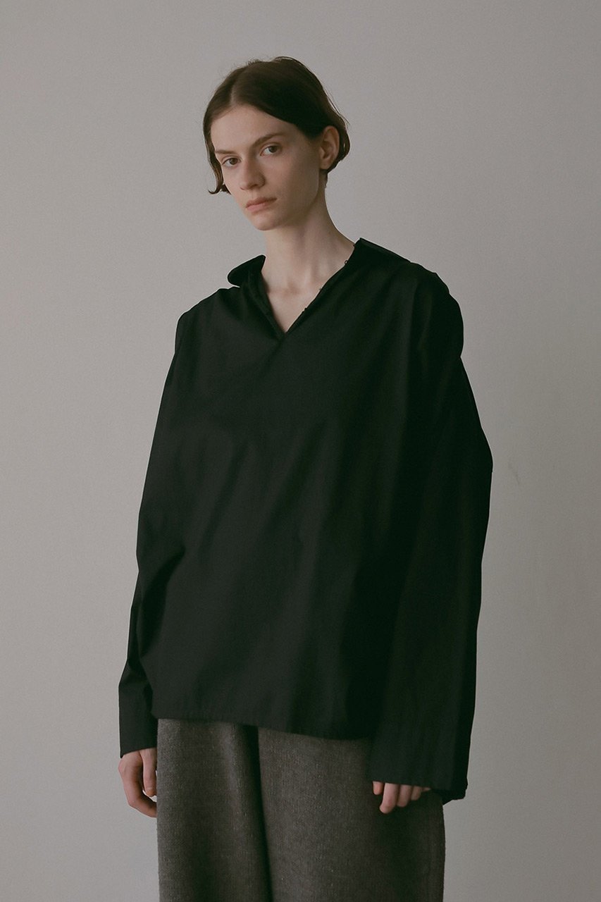 【ハー/HER.】の【9/4 12:00販売開始】ラウンドカラーチュニックブラウス 人気、トレンドファッション・服の通販 founy(ファニー) 　ファッション　Fashion　レディースファッション　Fashion for Women　トップス・カットソー　Cut & Sew Tops　シャツ・ブラウス・オフィスカジュアル　Elegant Blouses & Button-Ups　おすすめ　Recommended / Our Picks　クラシカル　Classical, Vintage-Inspired　スモック　Smock, Smock Dress　スリーブ　Sleeve, Long Sleeve / Short Sleeve　チュニック　Tunic, Long Top　トレンド　Trend, Trending Now　パターン　Pattern, Design Print　ロング　Long, Long-Length　other-6|ID: prp329100004657333 ipo3291000000033690319