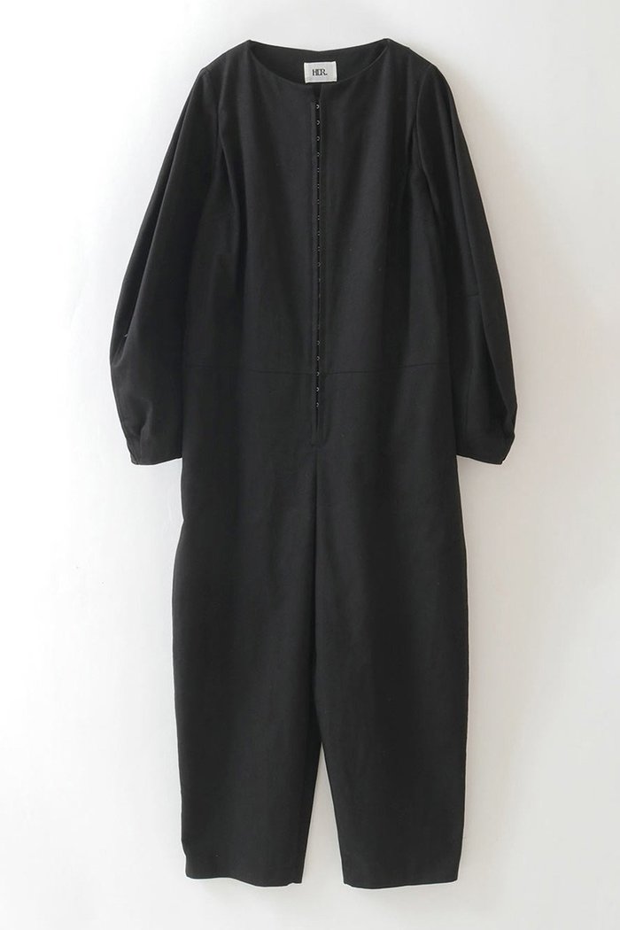 【ハー/HER.】のホックディテールオールインワン インテリア・キッズ・メンズ・レディースファッション・服の通販 founy(ファニー) https://founy.com/ ファッション Fashion レディースファッション Fashion for Women パンツ Pants & Trousers スリーブ Sleeve, Long Sleeve / Short Sleeve フォルム Silhouette, Form フロント Front, Front Design 新作・新入荷 New Arrivals / New In |ID: prp329100004657338 ipo3291000000033704681