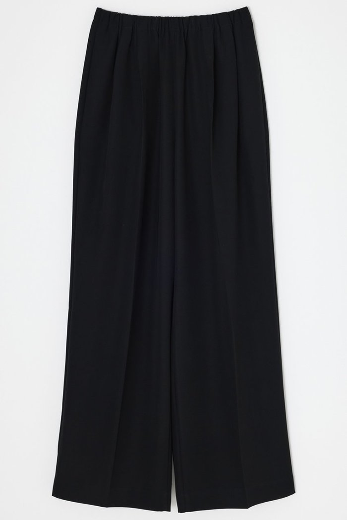 【エンフォルド/ENFOLD】のCENTER PRESS STRIGHT WIDE PANTS パンツ インテリア・キッズ・メンズ・レディースファッション・服の通販 founy(ファニー) https://founy.com/ ファッション Fashion レディースファッション Fashion for Women パンツ Pants & Trousers なめらか Smooth, Silky Texture ストレート Straight, Straight Cut センター Center, Center Line バランス Balance, Style Balance ワイド Wide, Wide Fit 定番 Standard, Basic Item 新作・新入荷 New Arrivals / New In |ID: prp329100004657347 ipo3291000000033704730