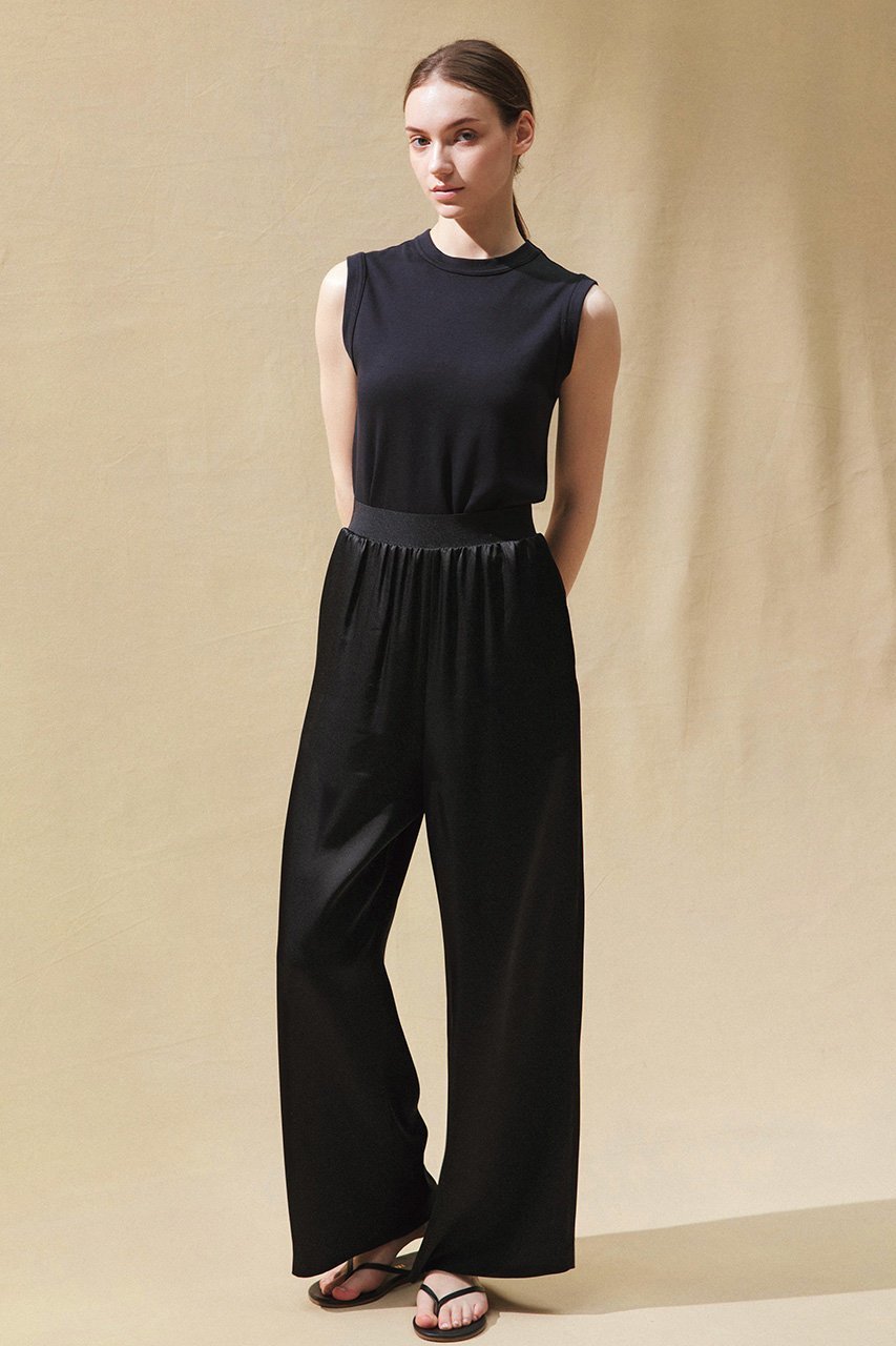 【ジェイドット/j.】のシルキーサテンワイドパンツ 人気、トレンドファッション・服の通販 founy(ファニー) 　ファッション　Fashion　レディースファッション　Fashion for Women　パンツ　Pants & Trousers　なめらか　Smooth, Silky Texture　サテン　Satin, Glossy Fabric　シンプル　Simple, Minimal　ドレープ　Drape, Draping Fabric　リュクス　Luxury, Elegant, High-End, Chic　ワイド　Wide, Wide Fit　other-8|ID: prp329100004657421 ipo3291000000033705789