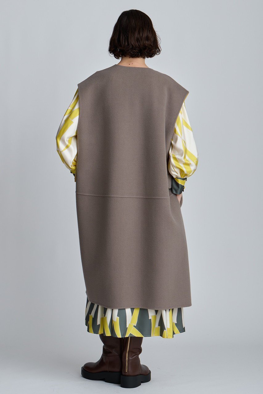 【ハウス オブ ロータス/HOUSE OF LOTUS】のバイカラーリバージレ 人気、トレンドファッション・服の通販 founy(ファニー) 　ファッション　Fashion　レディースファッション　Fashion for Women　アウター　Coat / Outerwear Collection　レディースジャケット・軽アウター　Jackets　ジャケット　Jacket, Outerwear　バランス　Balance, Style Balance　フォルム　Silhouette, Form　ベスト　Vest, Waistcoat　エレガント 上品　Elegant　新作・新入荷　New Arrivals / New In　other-4|ID: prp329100004658458 ipo3291000000033715141