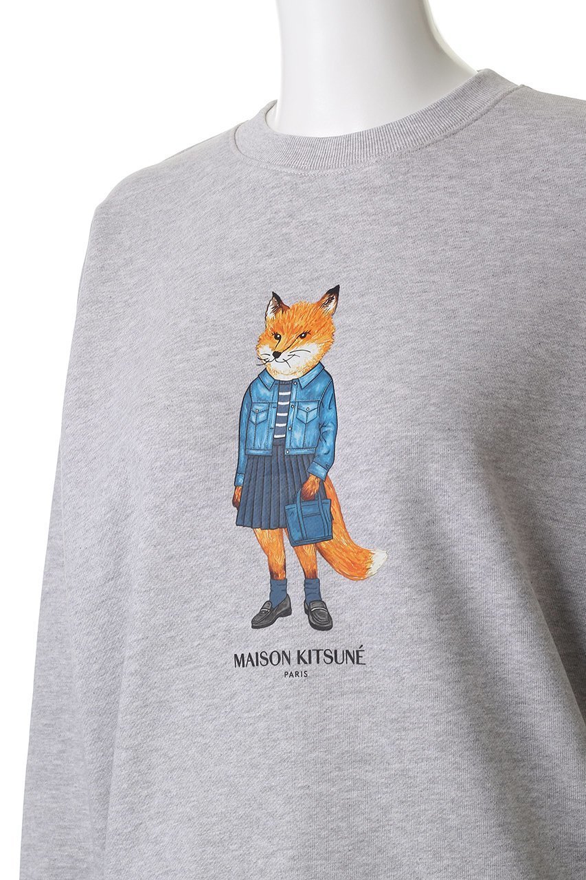 【メゾン キツネ/MAISON KITSUNE】のDRESSED FOX コンフォート スウェット シャツ 人気、トレンドファッション・服の通販 founy(ファニー) 　ファッション　Fashion　レディースファッション　Fashion for Women　トップス・カットソー　Cut & Sew Tops　シャツ・ブラウス・オフィスカジュアル　Elegant Blouses & Button-Ups　レディースパーカー・カジュアルフーディー　Casual Hoodies & Sweatshirts　ロングTシャツ・Tシャツ　Longline T-Shirts & Tees　スウェット・クルーネックトップス　Sweatshirts & Crewnecks / Relaxed Fit Sweat Tops　カットソー・ベーシックTシャツ　Cut-and-Sewn Tops / Stretch Tees & Basics　ワンピース　Dresses　フォーマル・パーティードレス・結婚式用ドレス　Elegant & Casual Dresses　スウェット / スエット　Sweatshirt, Sweatwear　バランス　Balance, Style Balance　パッチ　Patch, Appliqué　other-5|ID: prp329100004658482 ipo3291000000036084968