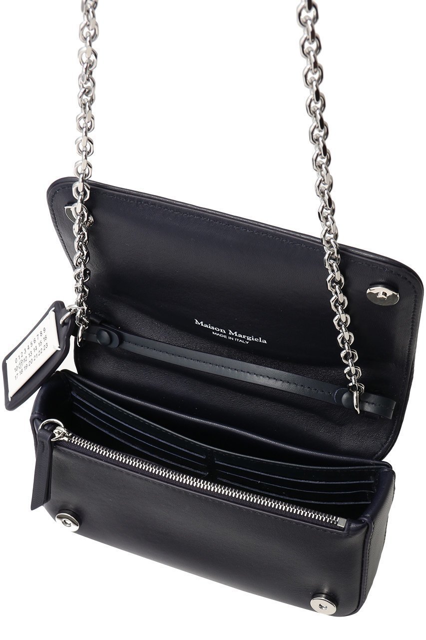 【メゾン マルジェラ/MAISON MARGIELA】の【UNISEX】GLAM SLAM フラップ ミニショルダーバッグ 人気、トレンドファッション・服の通販 founy(ファニー) 　ファッション　Fashion　レディースファッション　Fashion for Women　バッグ　Bags　ユニセックス　Unisex, Genderless　キルティング　Quilted, Quilting　コンパクト　Compact, Small Size　パーティ　Party, Party Style　フラップ　Flap, Flap Pocket　ポケット　Pocket, Pocket Detail　新作・新入荷　New Arrivals / New In　other-5|ID: prp329100004658487 ipo3291000000033715380