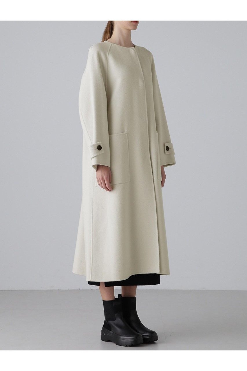 【アドーア/ADORE】のインビジブルアウター インテリア・キッズ・メンズ・レディースファッション・服の通販 founy(ファニー) 　ファッション　Fashion　レディースファッション　Fashion for Women　アウター　Coat / Outerwear Collection　コート・ロングコート・ピーコート　Long Coats, Peacoats & More　エレガント 上品　Elegant　パッチ　Patch, Appliqué　フロント　Front, Front Design　ポケット　Pocket, Pocket Detail　ヨーク　Yoke, Yoke Design　ロング　Long, Long-Length　ベージュ|ID: prp329100004660148 ipo3291000000033725302