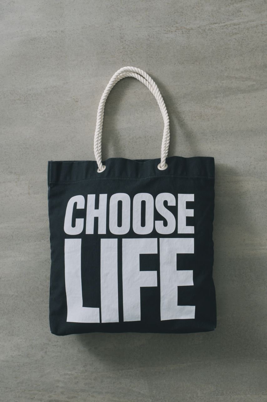 【キャサリンハムネット/KATHARINE HAMNETT LONDON】の【UNISEX】【KATHARINE HAMNETT×HYAKU】コラボレーションスローガン トートバッグ 人気、トレンドファッション・服の通販 founy(ファニー) 　ファッション　Fashion　レディースファッション　Fashion for Women　バッグ　Bags　ユニセックス　Unisex, Genderless　プリント　Print, Printed Pattern　手編み　Hand-Knitted, Handmade Knit　other-5|ID: prp329100004664799 ipo3291000000035694837