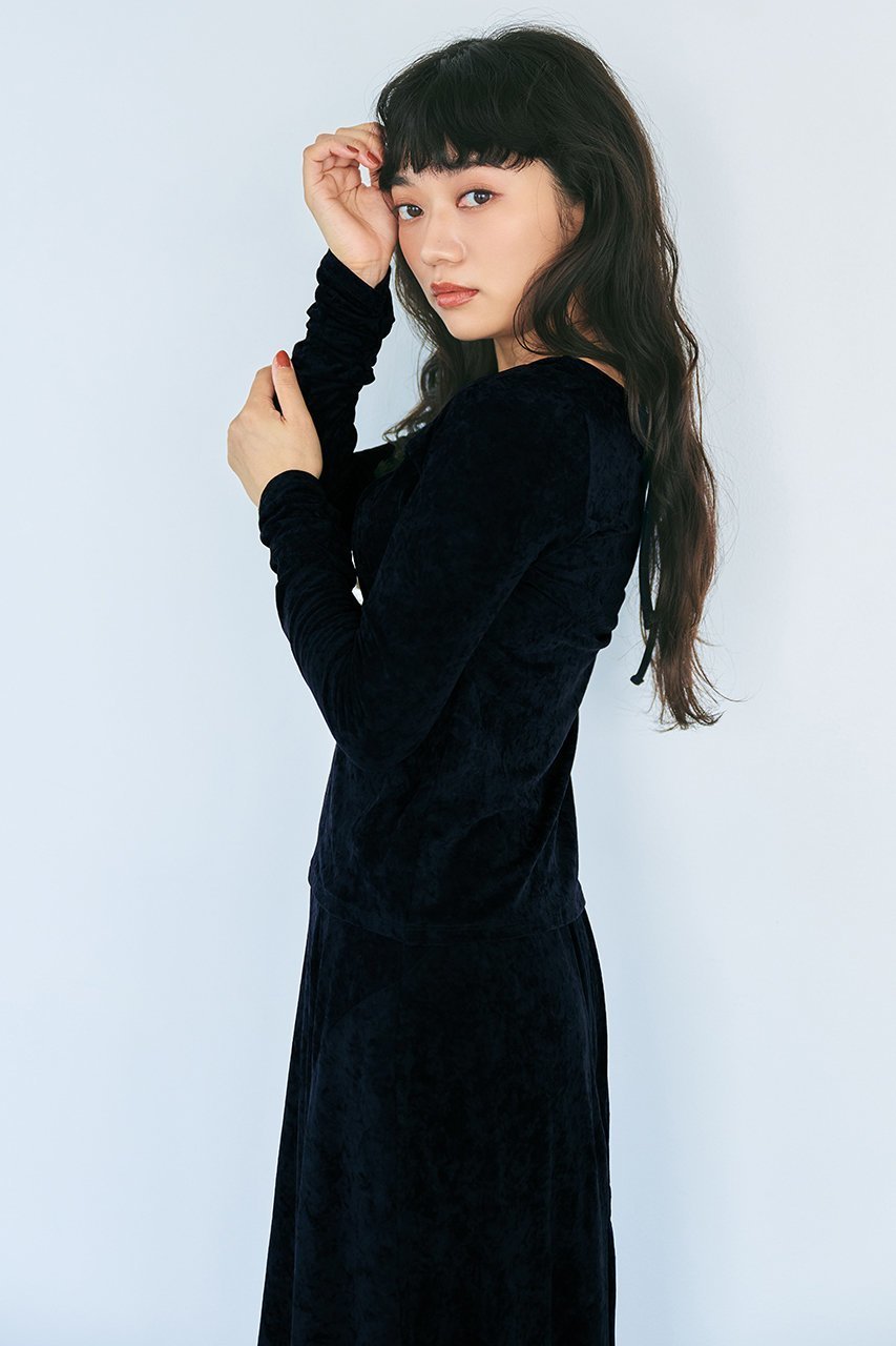 【エストラータ/STRATA】のトリアセベロアトップス 人気、トレンドファッション・服の通販 founy(ファニー) 　ファッション　Fashion　レディースファッション　Fashion for Women　トップス・カットソー　Cut & Sew Tops　シャツ・ブラウス・オフィスカジュアル　Elegant Blouses & Button-Ups　ベロアトップス　Velour Tops / Velvet-Look Items　おすすめ　Recommended / Our Picks　インナー　Innerwear　カットソー　Cut and Sewn Top　コンパクト　Compact, Small Size　ジャケット　Jacket, Outerwear　ストレッチ　Stretch, Stretchy Fabric　スリーブ　Sleeve, Long Sleeve / Short Sleeve　セットアップ　Set-Up, Coordinated Outfit　ベロア　Velour, Soft Velvet　リボン　Ribbon, Bow　ロング　Long, Long-Length　エレガント 上品　Elegant　other-5|ID: prp329100004669602 ipo3291000000035493256