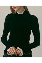 【デザイン ワークス/DESIGN WORKS】のウールバイカラーハイネックニット 人気、トレンドファッション・服の通販 founy(ファニー) ファッション Fashion レディースファッション Fashion for Women トップス・カットソー Cut & Sew Tops ニット Knit Tops & Sweaters カジュアルプルオーバー・ニットトップス Pullovers & Knit Tops / Casual Pullovers おすすめ Recommended / Our Picks なめらか Smooth, Silky Texture インナー Innerwear エレガント 上品 Elegant カフス Cuff Design コンパクト Compact, Small Size ジャケット Jacket, Outerwear フィット Fit, Slim Fit フレア Flare, Flared 新作・新入荷 New Arrivals / New In thumbnail ブラック|ID: prp329100004669608 ipo3291000000033762406