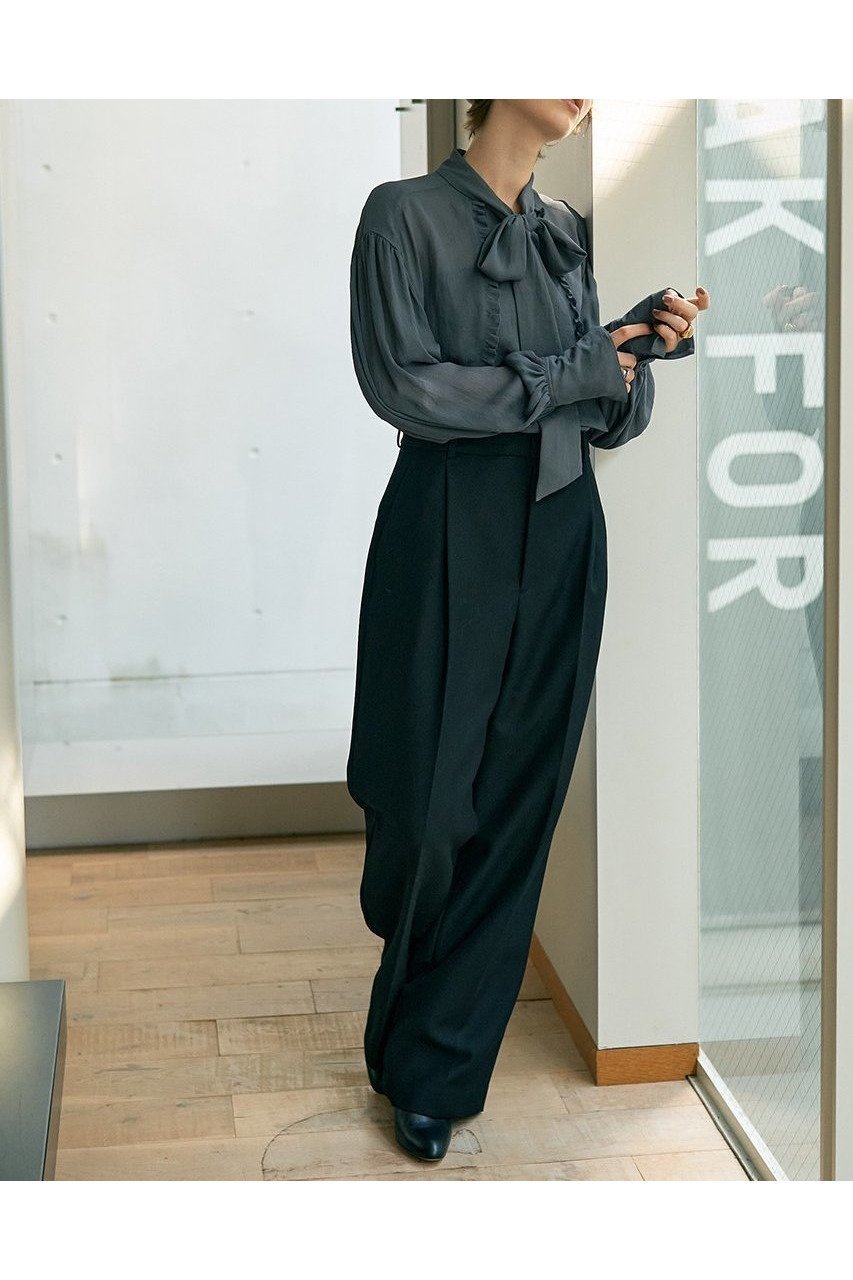 【デザイン ワークス/DESIGN WORKS】のジョーゼットフリルボウタイブラウス 人気、トレンドファッション・服の通販 founy(ファニー) 　ファッション　Fashion　レディースファッション　Fashion for Women　トップス・カットソー　Cut & Sew Tops　シャツ・ブラウス・オフィスカジュアル　Elegant Blouses & Button-Ups　おすすめ　Recommended / Our Picks　とろみ　Fluid, Flowy Fabric　エレガント 上品　Elegant　オケージョン　Occasion Wear　ギャザー　Gathered, Ruffled　ジョーゼット　Georgette, Semi-Sheer Fabric　スリーブ　Sleeve, Long Sleeve / Short Sleeve　フェミニン　Feminine, Girly　フリル　Frill, Ruffle　ボトム　Bottoms, Lower Wear　ロング　Long, Long-Length　新作・新入荷　New Arrivals / New In　ビジネス 仕事 通勤　Business / Work / Commuting　other-3|ID: prp329100004669609 ipo3291000000033762416