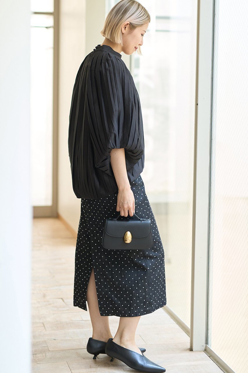 【デザイン ワークス/DESIGN WORKS】のプリーツ加工ボリュームブラウス 人気、トレンドファッション・服の通販 founy(ファニー) 　ファッション　Fashion　レディースファッション　Fashion for Women　トップス・カットソー　Cut & Sew Tops　シャツ・ブラウス・オフィスカジュアル　Elegant Blouses & Button-Ups　おすすめ　Recommended / Our Picks　エアリー　Airy Texture　キュプラ　Cupro, Eco Fabric　スラックス　Slacks, Dress Pants　スリーブ　Sleeve, Long Sleeve / Short Sleeve　ダウン　Down, Puffer　デニム　Denim, Jeans Material　プリーツ　Pleats, Pleated　リュクス　Luxury, Elegant, High-End, Chic　ロング　Long, Long-Length　新作・新入荷　New Arrivals / New In　other-5|ID: prp329100004669610 ipo3291000000033762426