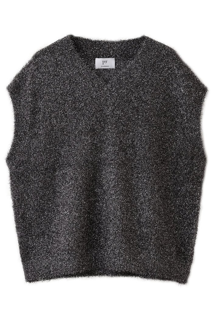 【プルミエ アロンディスモン/1er Arrondissement】のラメモールニットジレ インテリア・キッズ・メンズ・レディースファッション・服の通販 founy(ファニー) https://founy.com/ ファッション Fashion レディースファッション Fashion for Women アウター Coat / Outerwear Collection レディースジャケット・軽アウター Jackets ショルダー Shoulder, Shoulder Strap ジャケット Jacket, Outerwear ハイネック High Neck, Mock Neck ベスト Vest, Waistcoat エレガント 上品 Elegant |ID: prp329100004669706 ipo3291000000035863954