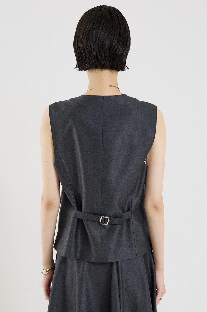【ザ ストア バイ シー/THE STORE by C】の【COCUCA】ノースリーブベスト 人気、トレンドファッション・服の通販 founy(ファニー) 　ファッション　Fashion　レディースファッション　Fashion for Women　アウター　Coat / Outerwear Collection　レディースジャケット・軽アウター　Jackets　2025年　2025　2025-2026秋冬・A/W　Autumn/Winter 2025–26 AW25–26　おすすめ　Recommended / Our Picks　インナー　Innerwear　ジャケット　Jacket, Outerwear　ドレープ　Drape, Draping Fabric　ノースリーブ　Sleeveless, No-Sleeve　バランス　Balance, Style Balance　ベスト　Vest, Waistcoat　ベーシック　Basic, Essential　別注　Limited Edition, Custom Order　A/W・秋冬　Autumn/Winter　other-7|ID: prp329100004669722 ipo3291000000033763292