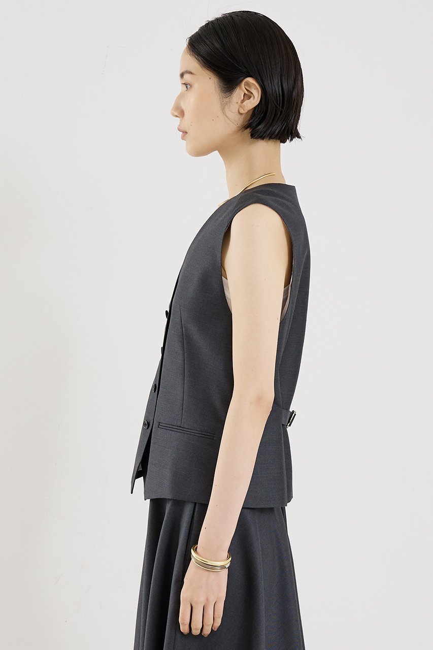 【ザ ストア バイ シー/THE STORE by C】の【COCUCA】ノースリーブベスト 人気、トレンドファッション・服の通販 founy(ファニー) 　ファッション　Fashion　レディースファッション　Fashion for Women　アウター　Coat / Outerwear Collection　レディースジャケット・軽アウター　Jackets　おすすめ　Recommended / Our Picks　インナー　Innerwear　ジャケット　Jacket, Outerwear　ドレープ　Drape, Draping Fabric　ノースリーブ　Sleeveless, No-Sleeve　バランス　Balance, Style Balance　ベスト　Vest, Waistcoat　ベーシック　Basic, Essential　別注　Limited Edition, Custom Order　other-6|ID: prp329100004669722 ipo3291000000036109024