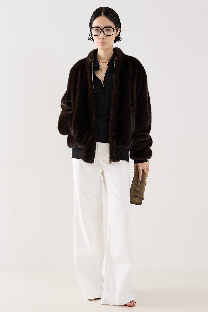 【ザ ストア バイ シー/THE STORE by C】の【COCUCA】フェイクファーブルゾン 人気、トレンドファッション・服の通販 founy(ファニー) 　ファッション　Fashion　レディースファッション　Fashion for Women　アウター　Coat / Outerwear Collection　レディースジャケット・軽アウター　Jackets　ブルゾンジャケット・スポーティアウター　Blouson Jackets　なめらか　Smooth, Silky Texture　サテン　Satin, Glossy Fabric　ジャケット　Jacket, Outerwear　バランス　Balance, Style Balance　フランス　France, French　ブルゾン　Blouson, Bomber Jacket　ラグジュアリー　Luxury, Elegant　冬　Winter / This Winter　other-2|ID: prp329100004669730 ipo3291000000035869033