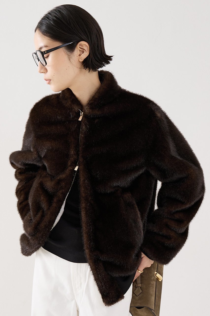 【ザ ストア バイ シー/THE STORE by C】の【COCUCA】フェイクファーブルゾン 人気、トレンドファッション・服の通販 founy(ファニー) 　ファッション　Fashion　レディースファッション　Fashion for Women　アウター　Coat / Outerwear Collection　レディースジャケット・軽アウター　Jackets　ブルゾンジャケット・スポーティアウター　Blouson Jackets　なめらか　Smooth, Silky Texture　サテン　Satin, Glossy Fabric　ジャケット　Jacket, Outerwear　バランス　Balance, Style Balance　フランス　France, French　ブルゾン　Blouson, Bomber Jacket　ラグジュアリー　Luxury, Elegant　冬　Winter / This Winter　other-3|ID: prp329100004669730 ipo3291000000035869034