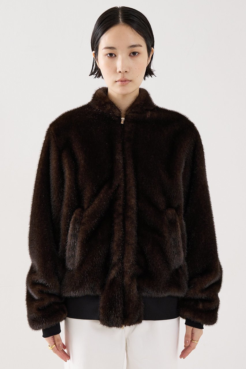 【ザ ストア バイ シー/THE STORE by C】の【COCUCA】フェイクファーブルゾン 人気、トレンドファッション・服の通販 founy(ファニー) 　ファッション　Fashion　レディースファッション　Fashion for Women　アウター　Coat / Outerwear Collection　レディースジャケット・軽アウター　Jackets　ブルゾンジャケット・スポーティアウター　Blouson Jackets　なめらか　Smooth, Silky Texture　サテン　Satin, Glossy Fabric　ジャケット　Jacket, Outerwear　バランス　Balance, Style Balance　フランス　France, French　ブルゾン　Blouson, Bomber Jacket　ラグジュアリー　Luxury, Elegant　冬　Winter / This Winter　other-4|ID: prp329100004669730 ipo3291000000035869036