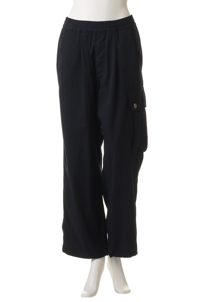 【キャサリンハムネット/KATHARINE HAMNETT LONDON】のリサイクルナイロン イージーワイド カーゴパンツ 人気、トレンドファッション・服の通販 founy(ファニー) 　ファッション　Fashion　レディースファッション　Fashion for Women　パンツ　Pants & Trousers　カーゴパンツ　Cargo Pants, Utility Pants　ストレート　Straight, Straight Cut　ポケット　Pocket, Pocket Detail　リラックス　Relax, Relaxed Fit　エレガント 上品　Elegant　定番　Standard, Basic Item　新作・新入荷　New Arrivals / New In　other-2|ID: prp329100004669743 ipo3291000000033763440