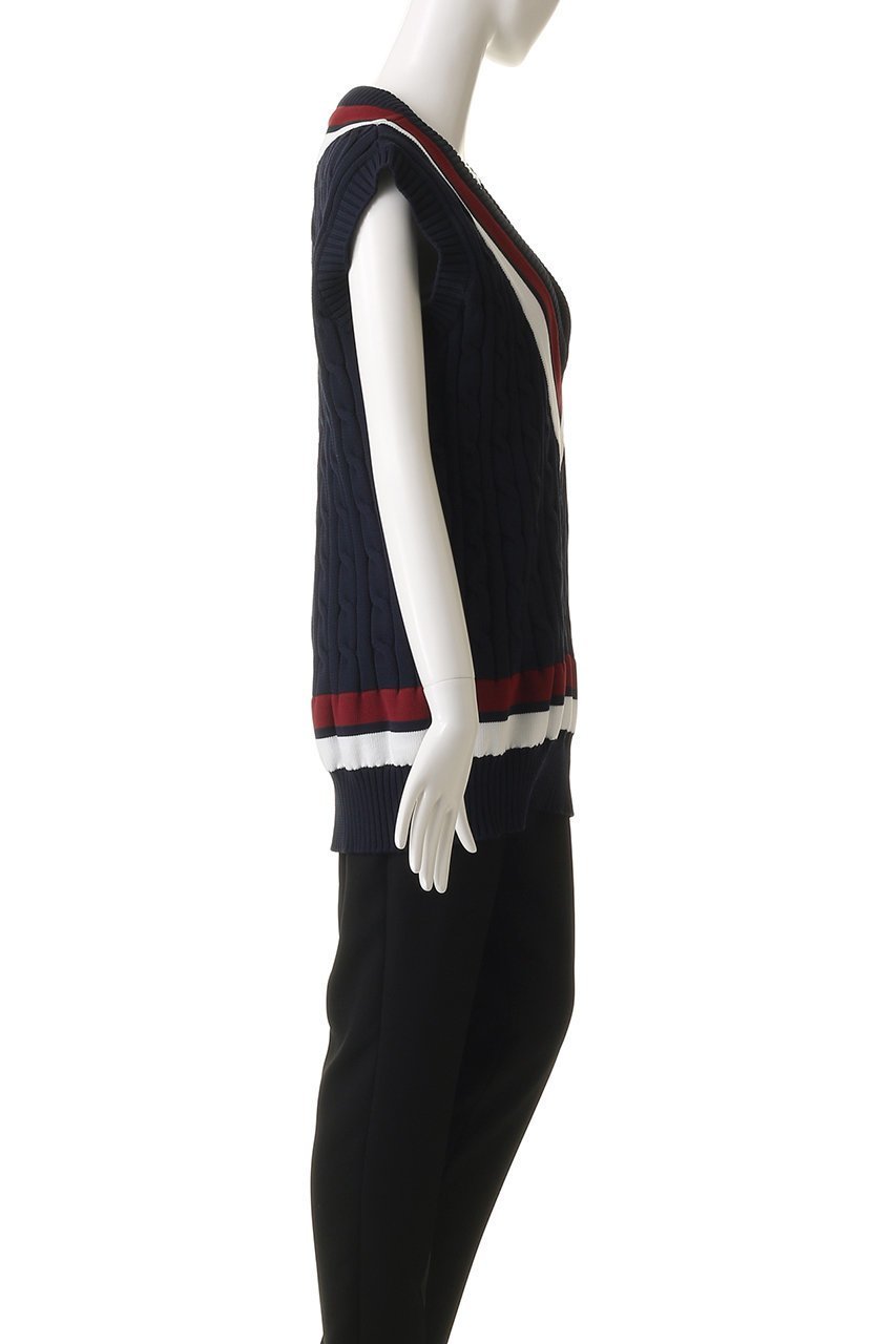 【マディソンブルー/MADISONBLUE】のOVERSIZED TENNIS SWEATER VEST ベスト 人気、トレンドファッション・服の通販 founy(ファニー) 　ファッション　Fashion　レディースファッション　Fashion for Women　アウター　Coat / Outerwear Collection　レディースジャケット・軽アウター　Jackets　ジャケット　Jacket, Outerwear　スポーティ　Sporty, Casual Athletic　ベスト　Vest, Waistcoat　新作・新入荷　New Arrivals / New In　軽量　Lightweight, Ultra Light　other-3|ID: prp329100004671185 ipo3291000000033768733