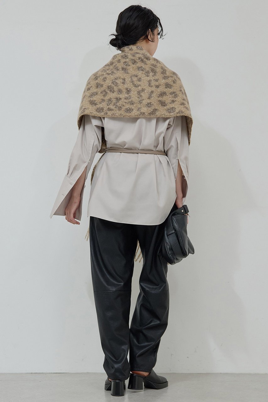 【ガリャルダガランテ/GALLARDAGALANTE】のレオパードジャガードストール 人気、トレンドファッション・服の通販 founy(ファニー) 　ファッション　Fashion　レディースファッション　Fashion for Women　ストール　Soft & Warm Scarves　マフラー・スヌード / 冬小物の定番　Scarves & Mufflers　ジャカード／ジャガード　Jacquard, Woven Pattern　ストール　Stole, Wrap　ビッグ　Big, Oversized　フリンジ　Fringe, Tassel　マフラー　Scarf, Muffler　新作・新入荷　New Arrivals / New In　A/W・秋冬　Autumn/Winter　other-5|ID: prp329100004680124 ipo3291000000033805987