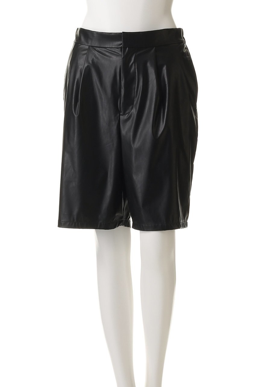 【ミディウミソリッド/MIDIUMISOLID】のsynthetic leather short PT パンツ 人気、トレンドファッション・服の通販 founy(ファニー) 　ファッション　Fashion　レディースファッション　Fashion for Women　パンツ　Pants & Trousers　ショートパンツ・ハーフパンツ　High-Waisted & Relaxed Shorts　おすすめ　Recommended / Our Picks　クール　Cool, Chic　ショート　Short, Short Length　シンプル　Simple, Minimal　セットアップ　Set-Up, Coordinated Outfit　フェイクレザー　Faux Leather, PU Leather　フェミニン　Feminine, Girly　新作・新入荷　New Arrivals / New In　other-2|ID: prp329100004680129 ipo3291000000033806026