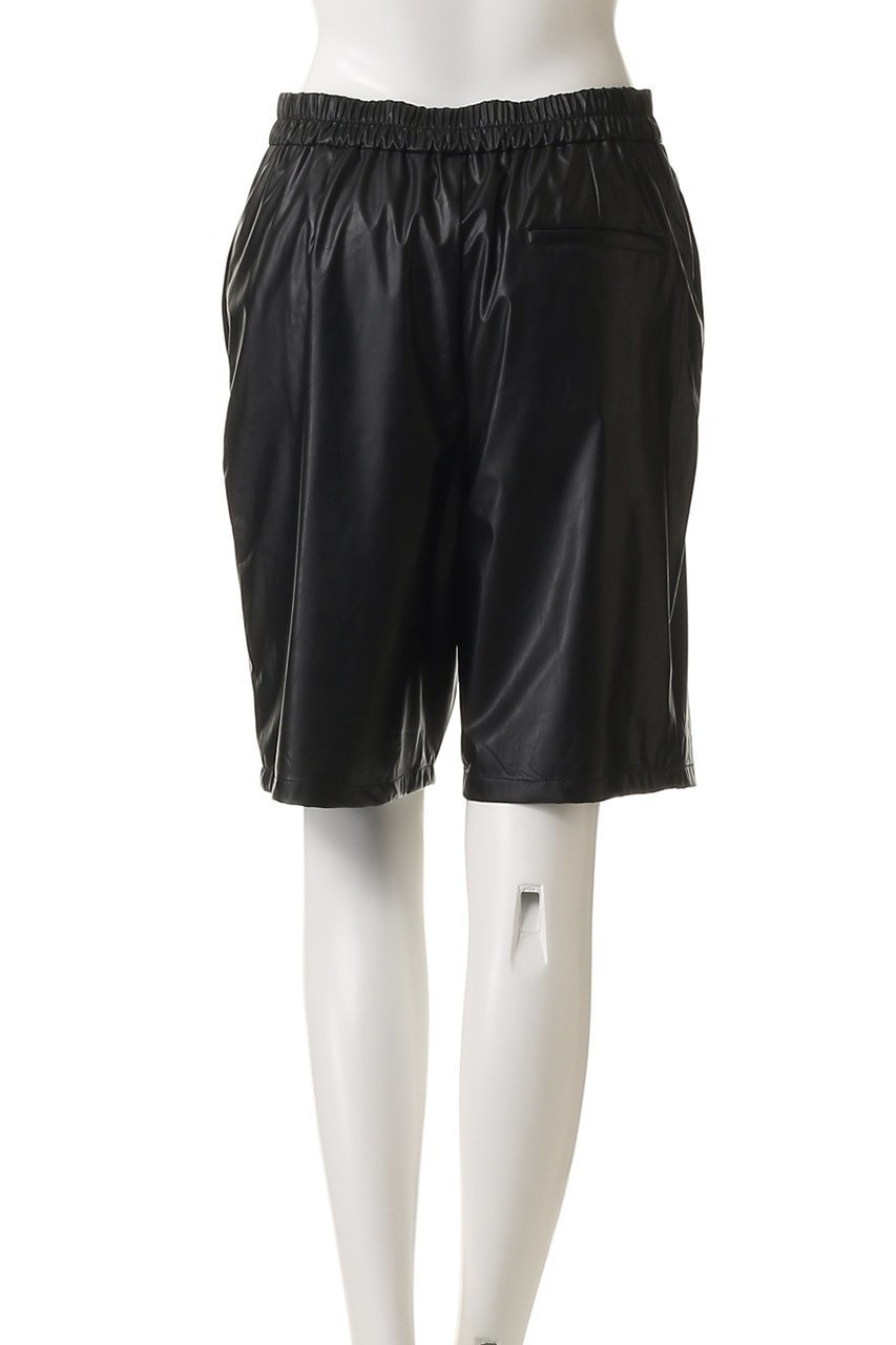 【ミディウミソリッド/MIDIUMISOLID】のsynthetic leather short PT パンツ 人気、トレンドファッション・服の通販 founy(ファニー) 　ファッション　Fashion　レディースファッション　Fashion for Women　パンツ　Pants & Trousers　ショートパンツ・ハーフパンツ　High-Waisted & Relaxed Shorts　おすすめ　Recommended / Our Picks　クール　Cool, Chic　ショート　Short, Short Length　シンプル　Simple, Minimal　セットアップ　Set-Up, Coordinated Outfit　フェイクレザー　Faux Leather, PU Leather　フェミニン　Feminine, Girly　新作・新入荷　New Arrivals / New In　other-4|ID: prp329100004680129 ipo3291000000033806028