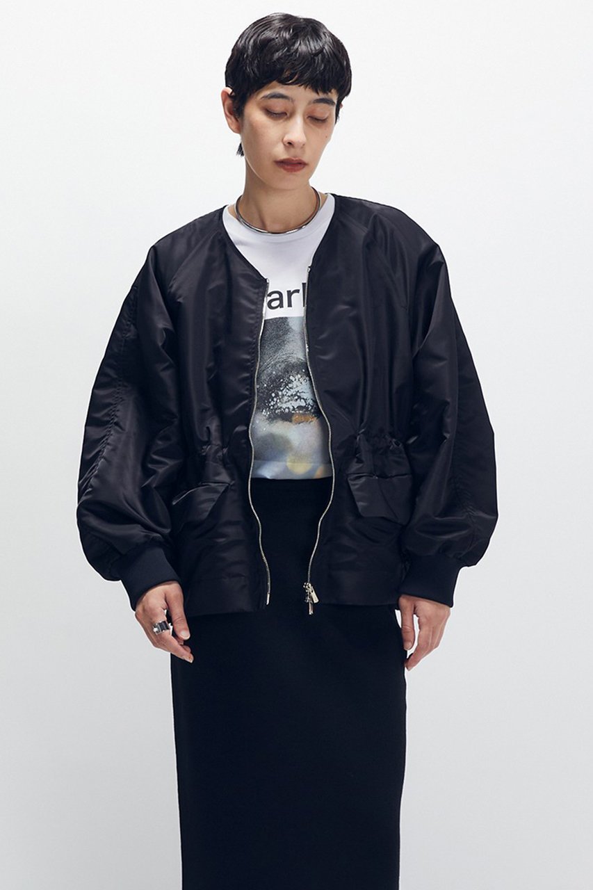 【プルミエ アロンディスモン/1er Arrondissement】のナイロンサテンブルゾン インテリア・キッズ・メンズ・レディースファッション・服の通販 founy(ファニー) 　ファッション　Fashion　レディースファッション　Fashion for Women　アウター　Coat / Outerwear Collection　レディースジャケット・軽アウター　Jackets　ブルゾンジャケット・スポーティアウター　Blouson Jackets　サテン　Satin, Glossy Fabric　ジャケット　Jacket, Outerwear　スピンドル　Spindle, Drawcord　フェミニン　Feminine, Girly　フォルム　Silhouette, Form　ブルゾン　Blouson, Bomber Jacket　ミリタリー　Military, Army Style　ブラック|ID: prp329100004680135 ipo3291000000036040137