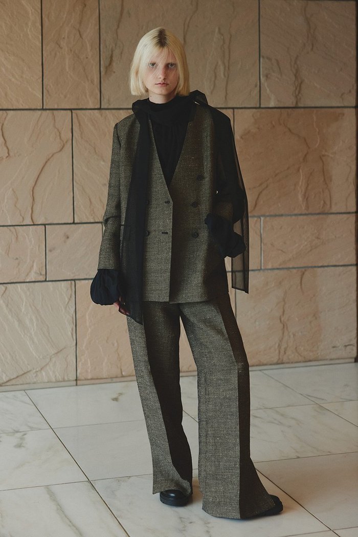 【アルアバイル/allureville】のツイーディーダブルブレストジャケット インテリア・キッズ・メンズ・レディースファッション・服の通販 founy(ファニー) https://founy.com/ ファッション Fashion レディースファッション Fashion for Women アウター Coat / Outerwear Collection レディースジャケット・軽アウター Jackets おすすめ Recommended / Our Picks イタリア Italy シンプル Simple, Minimal ジャケット Jacket, Outerwear ストレート Straight, Straight Cut セットアップ Set-Up, Coordinated Outfit ポケット Pocket, Pocket Detail マニッシュ Mannish, Boyish リネン Linen, Linen Fabric |ID: prp329100004680142 ipo3291000000035616448