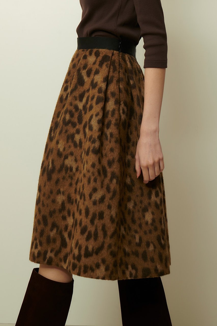 【アルアバイル/allureville】のMILIORレオパードスカート 人気、トレンドファッション・服の通販 founy(ファニー) 　ファッション　Fashion　レディースファッション　Fashion for Women　スカート　Skirts　イタリア　Italy　グログラン　Grosgrain, Grosgrain Ribbon　デニム　Denim, Jeans Material　トレンド　Trend, Trending Now　フォルム　Silhouette, Form　レオパード　Leopard, Animal Print　今季　This Season, Current Season　新作・新入荷　New Arrivals / New In　other-8|ID: prp329100004680145 ipo3291000000033806146
