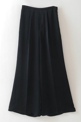 【ハー/HER.】 【9/11 12:00販売開始】ヴィンテージサテンタックパンツ人気、トレンドファッション・服の通販 founy(ファニー) ファッション Fashion レディースファッション Fashion for Women パンツ Pants & Trousers エレガント 上品 Elegant サテン Satin, Glossy Fabric ドレープ Drape, Draping Fabric フレア Flare, Flared ベルベット Velvet, Velvety 新作・新入荷 New Arrivals / New In A/W・秋冬 Autumn/Winter |ID:prp329100004683201