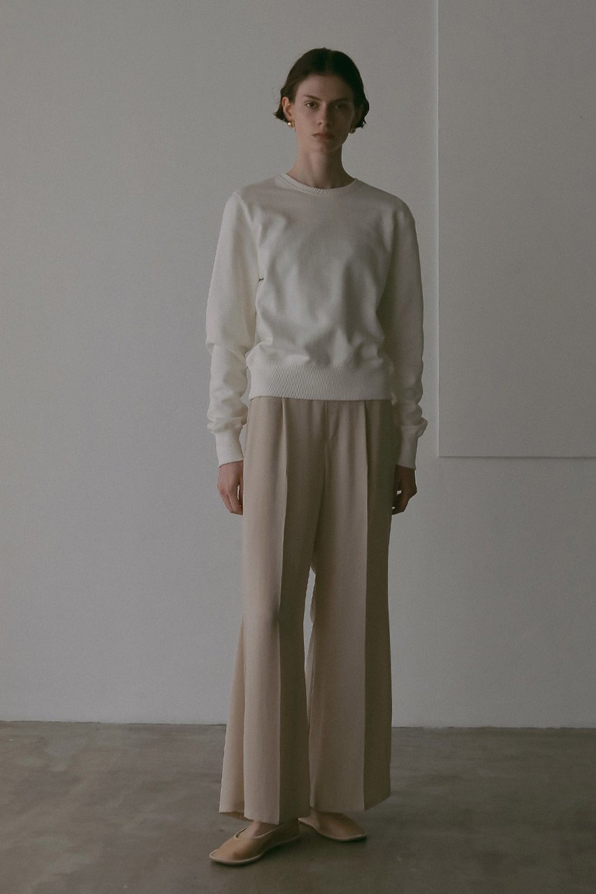 【ハー/HER.】の【9/11 12:00販売開始】ヴィンテージサテンタックパンツ 人気、トレンドファッション・服の通販 founy(ファニー) 　ファッション　Fashion　レディースファッション　Fashion for Women　パンツ　Pants & Trousers　エレガント 上品　Elegant　サテン　Satin, Glossy Fabric　ドレープ　Drape, Draping Fabric　フレア　Flare, Flared　ベルベット　Velvet, Velvety　新作・新入荷　New Arrivals / New In　A/W・秋冬　Autumn/Winter　other-3|ID: prp329100004683201 ipo3291000000033821252