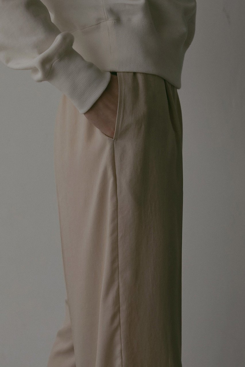 【ハー/HER.】の【9/11 12:00販売開始】ヴィンテージサテンタックパンツ 人気、トレンドファッション・服の通販 founy(ファニー) 　ファッション　Fashion　レディースファッション　Fashion for Women　パンツ　Pants & Trousers　エレガント 上品　Elegant　サテン　Satin, Glossy Fabric　ドレープ　Drape, Draping Fabric　フレア　Flare, Flared　ベルベット　Velvet, Velvety　新作・新入荷　New Arrivals / New In　A/W・秋冬　Autumn/Winter　other-6|ID: prp329100004683201 ipo3291000000033821255